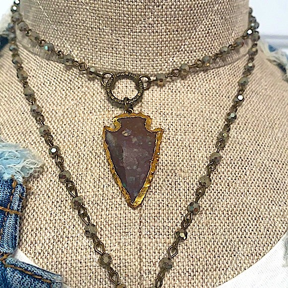 Boho Chic Crystal Lariat Necklace w/Arrowhead Stone and Charms - NEW - Picture 3 of 7